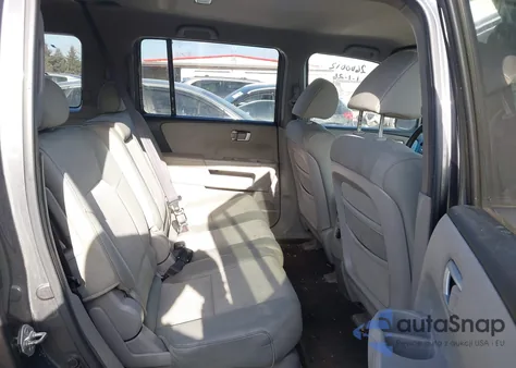 2011 Honda Pilot Lx from USA, damaged, VIN 5FNYF4H28BB003294